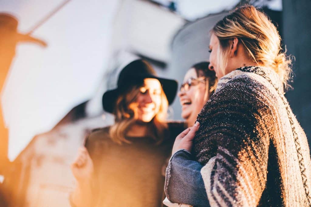 reasons why hostels are better than hotels