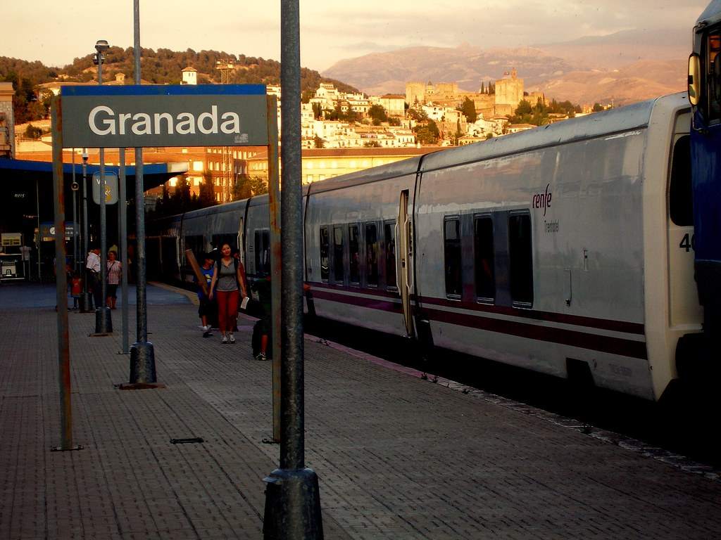 train tour granada