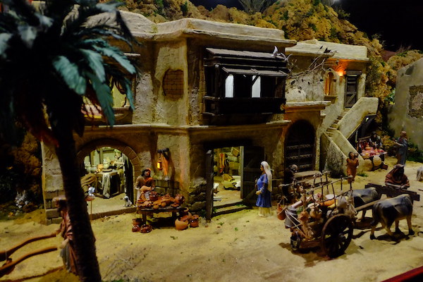traditional nativity scene 