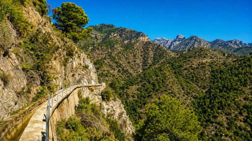 Frigliana mountain hikes